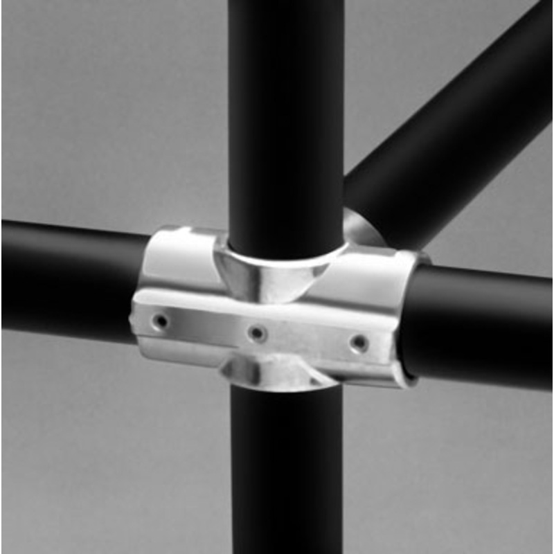 #13E Side Outlet cross 1