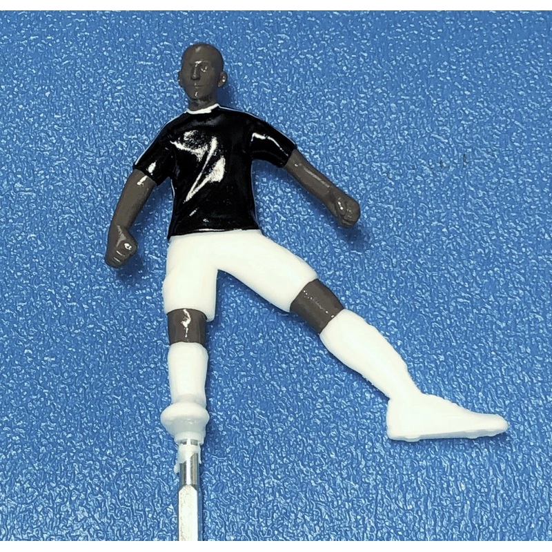 PLAYER (RIGHT DEFENDER) BLACK [SK4013BLK]