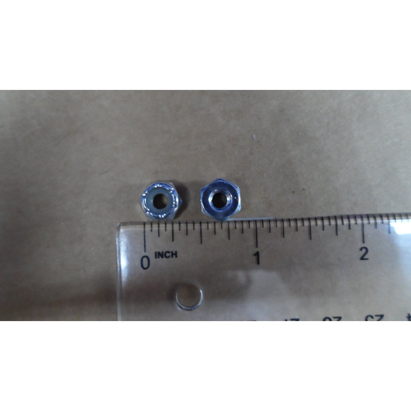 NUT 8-32 NYLOCK [AA6072]