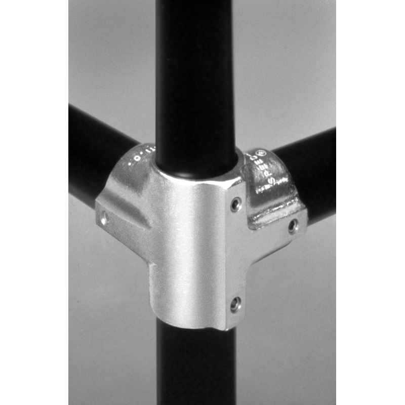 #11 Side Outlet Cross 1 1/4