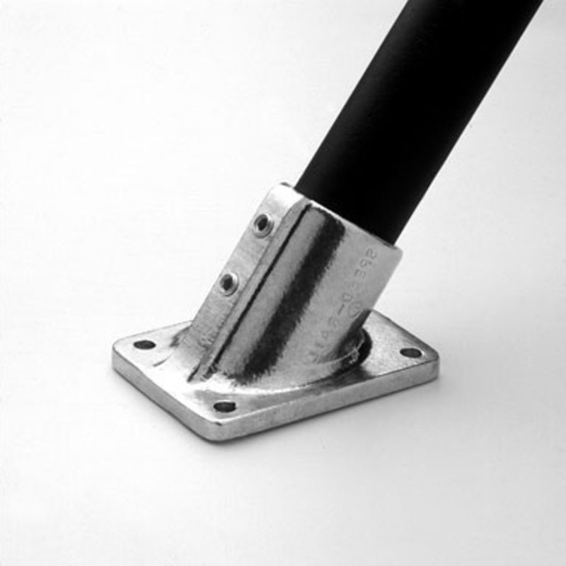 #47AF Angle Base Flange 3/4