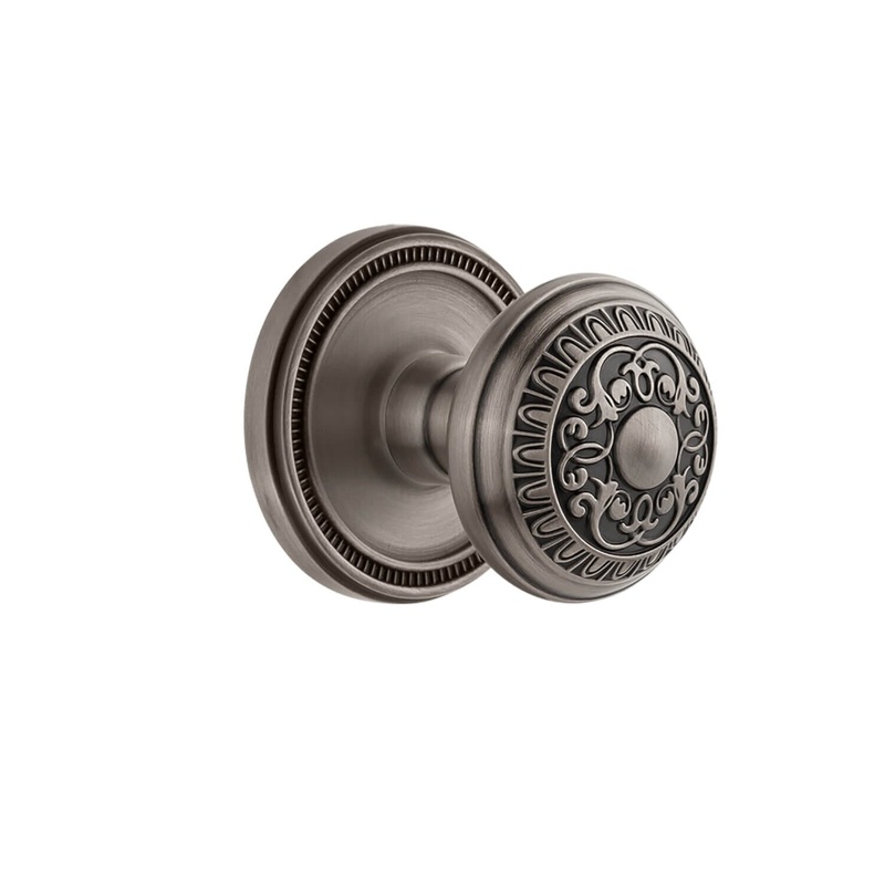Soleil Rosette with Windsor Knob in Antique Pewter