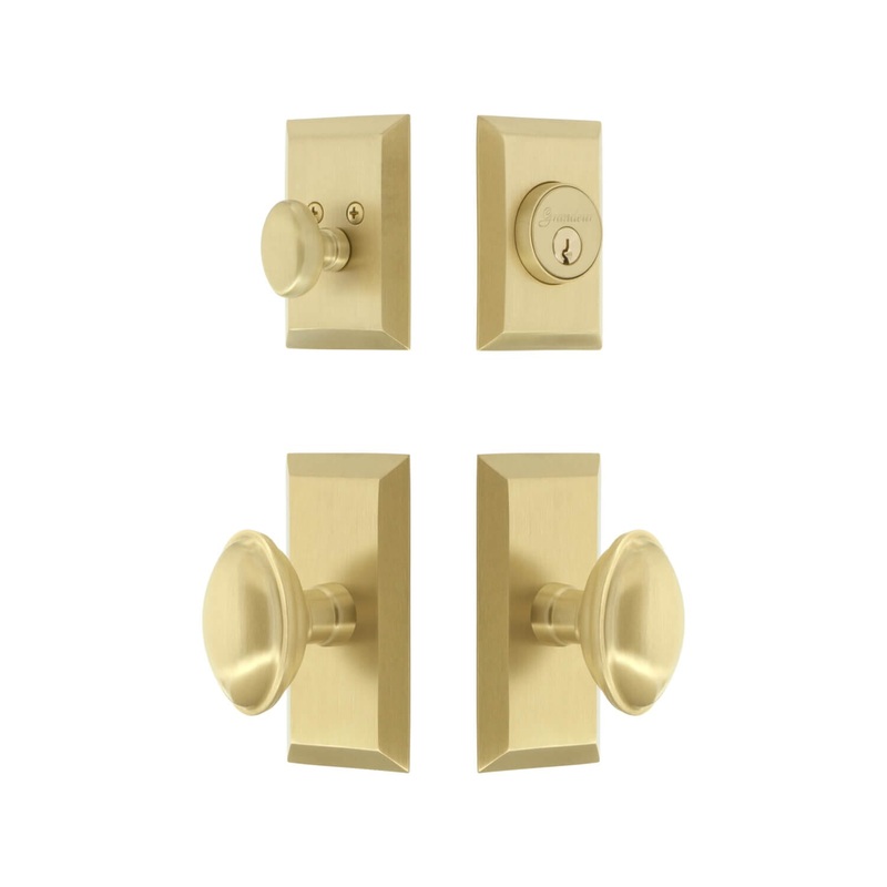 Fifth Avenue Short Plate Entry Set with Eden Prairie Knob in Satin Brass