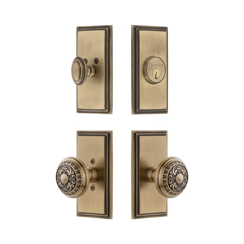 Carre Short Plate Entry Set with Windsor Knob in Vintage Brass