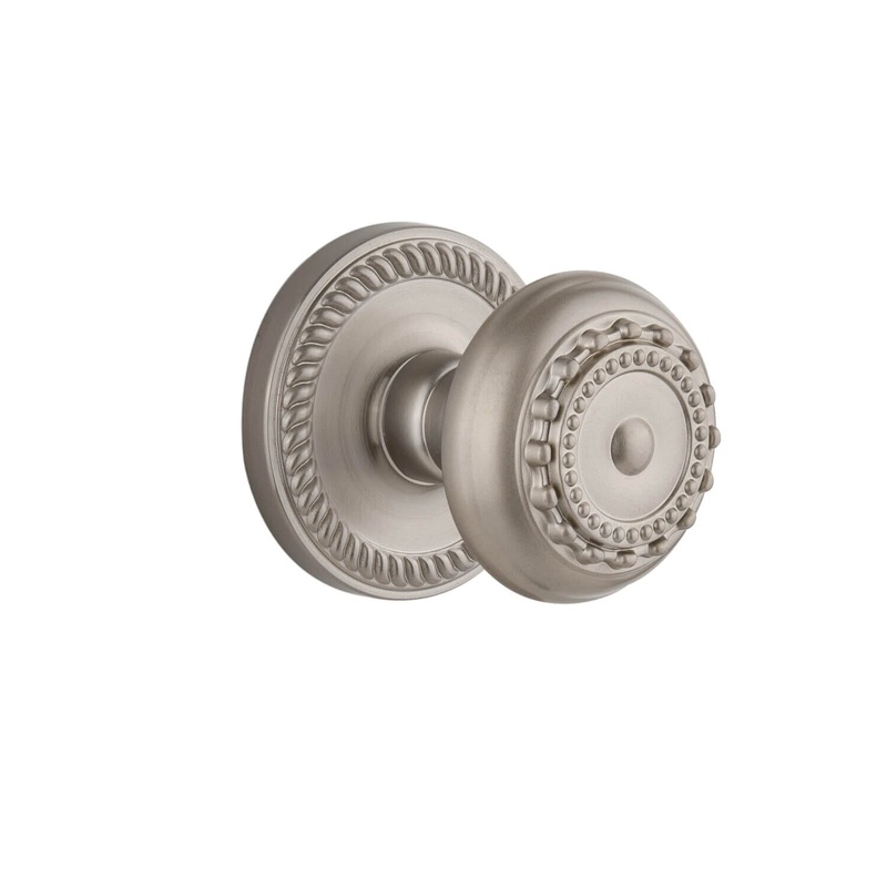 Newport Rosette with Parthenon Knob in Satin Nickel