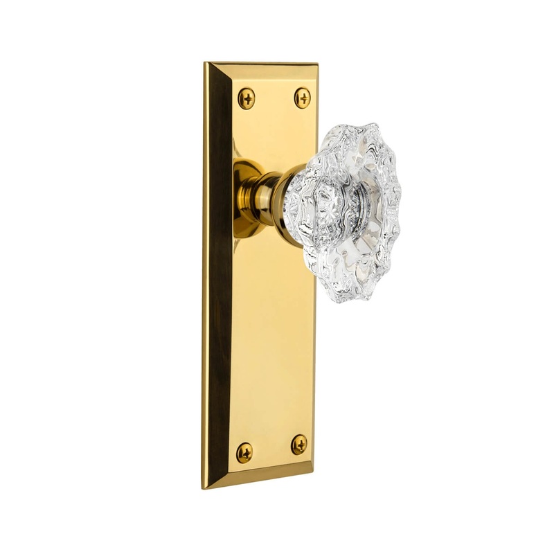 Fifth Avenue Long Plate with Biarritz Crystal Knob in Polished Brass