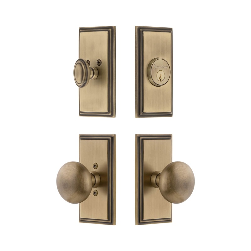 Carre Short Plate Entry Set with Fifth Avenue Knob in Vintage Brass
