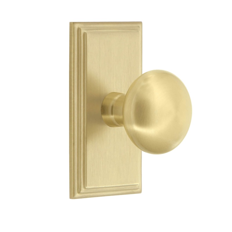 Carr Short Plate with Fifth Avenue Knob in Satin Brass