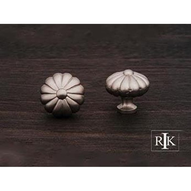 Melon Knob 1 1/4 (32mm) – Pewter