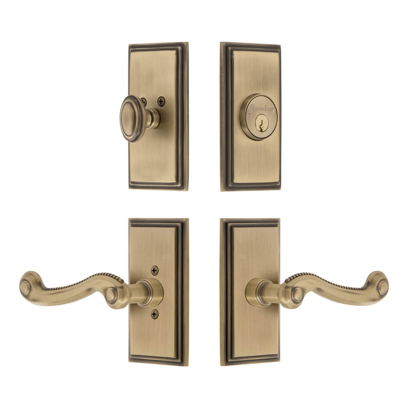 Carre Short Plate Entry Set with Newport Lever in Vintage Brass