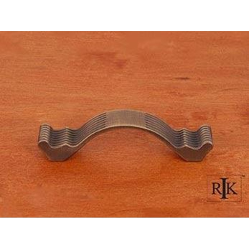 Wavy Contoured Pull with Lines 3 1/2 – Antique English