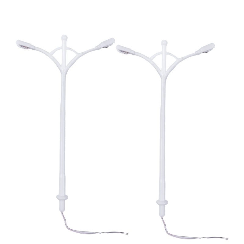 Miniature Illuminated Street Light Double Side 6V H100mm 2pc